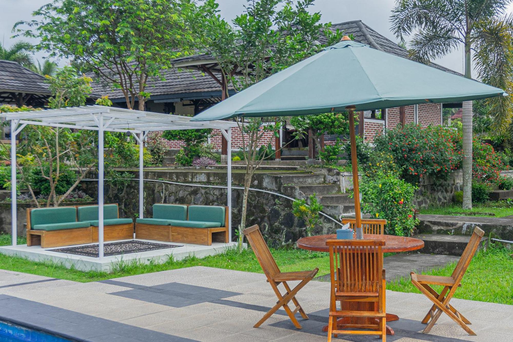 Green Orry Inn Tetebatu Exterior photo