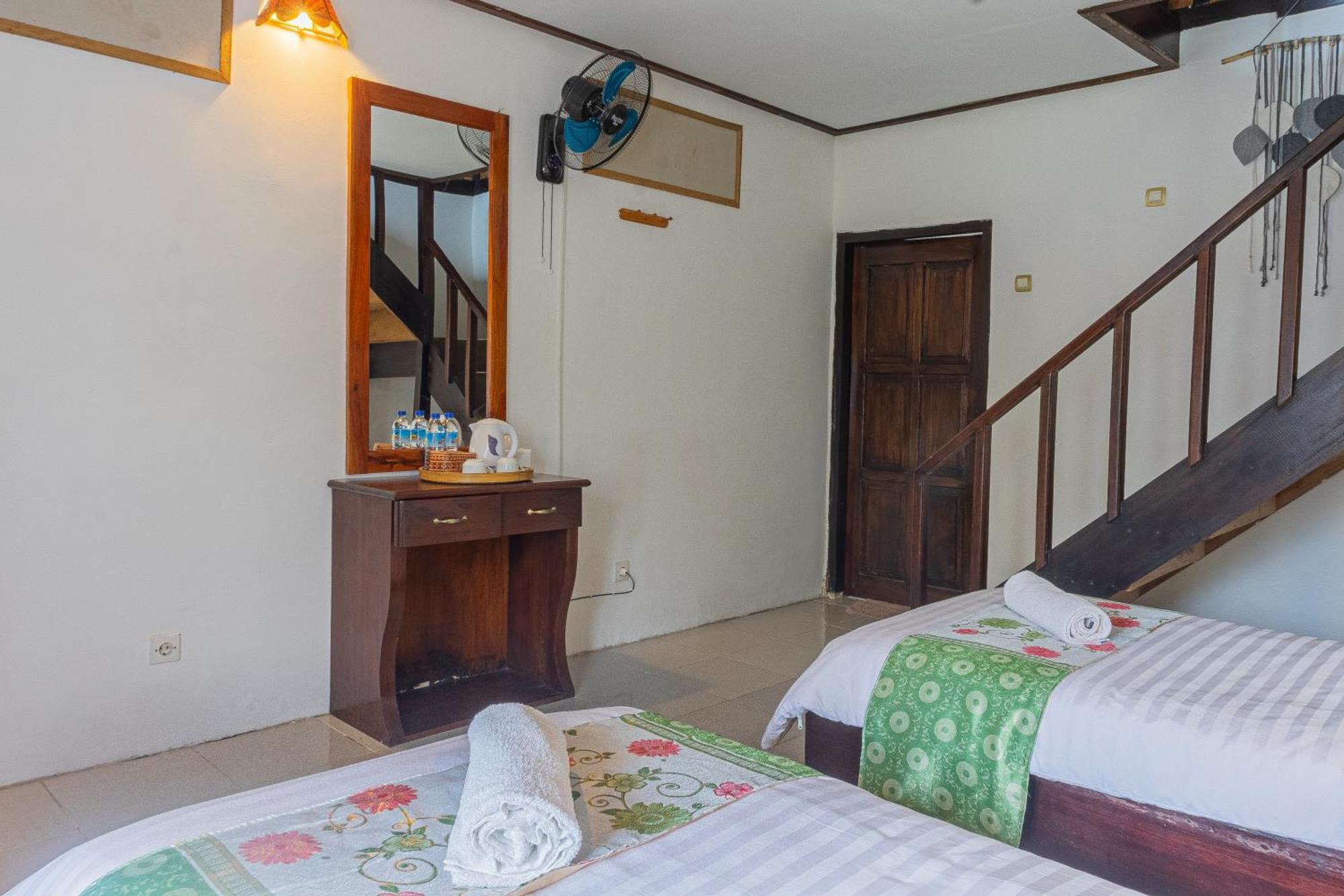Green Orry Inn Tetebatu Exterior photo